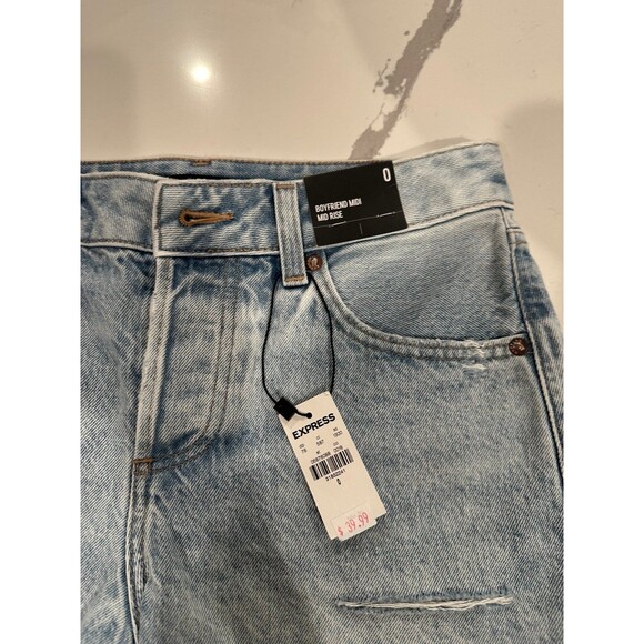 NWT Express Boyfriend MIDI Mid Ride Shorts Sz 0 - Picture 2 of 2